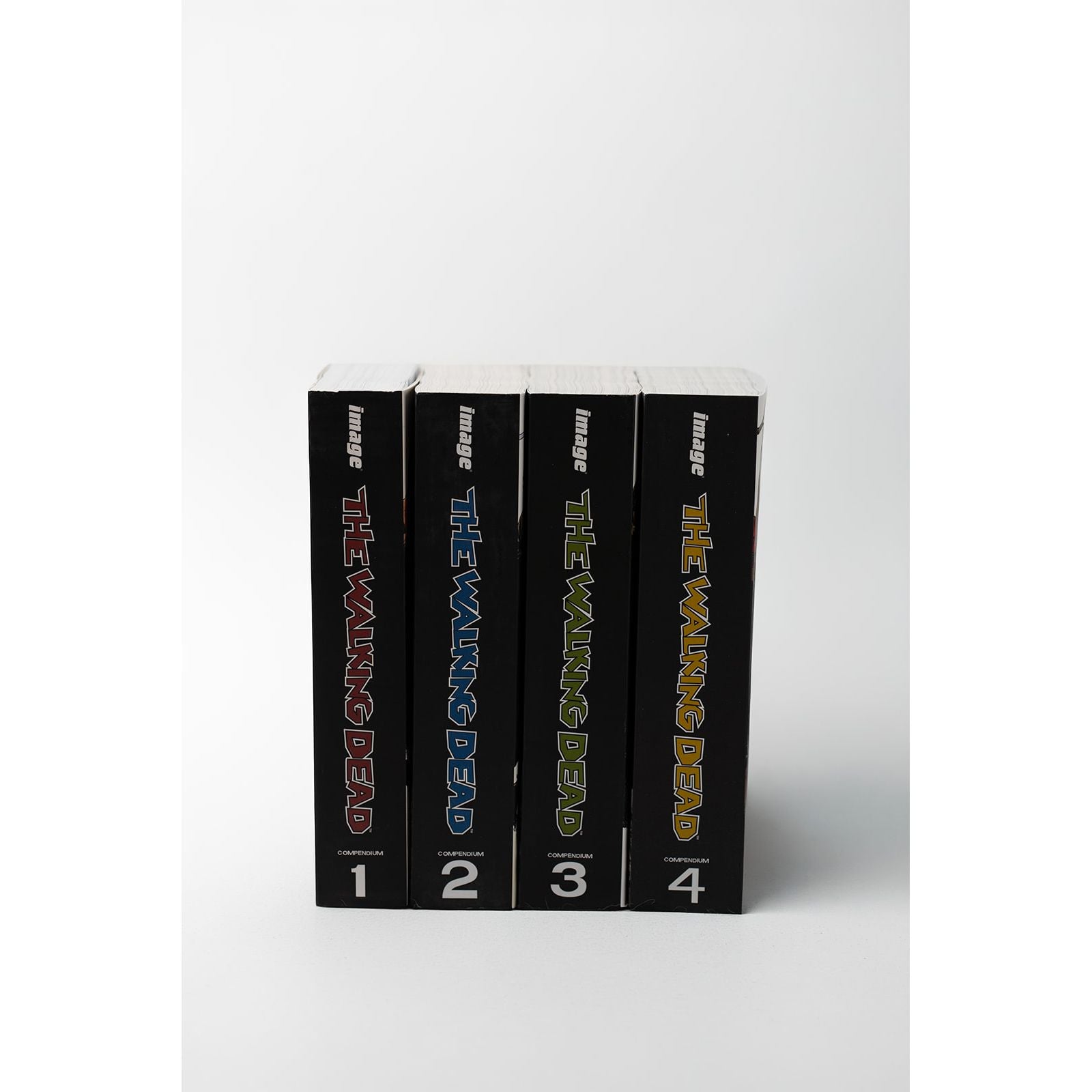 Walking Dead Compendium Vol 1-4 Black&White