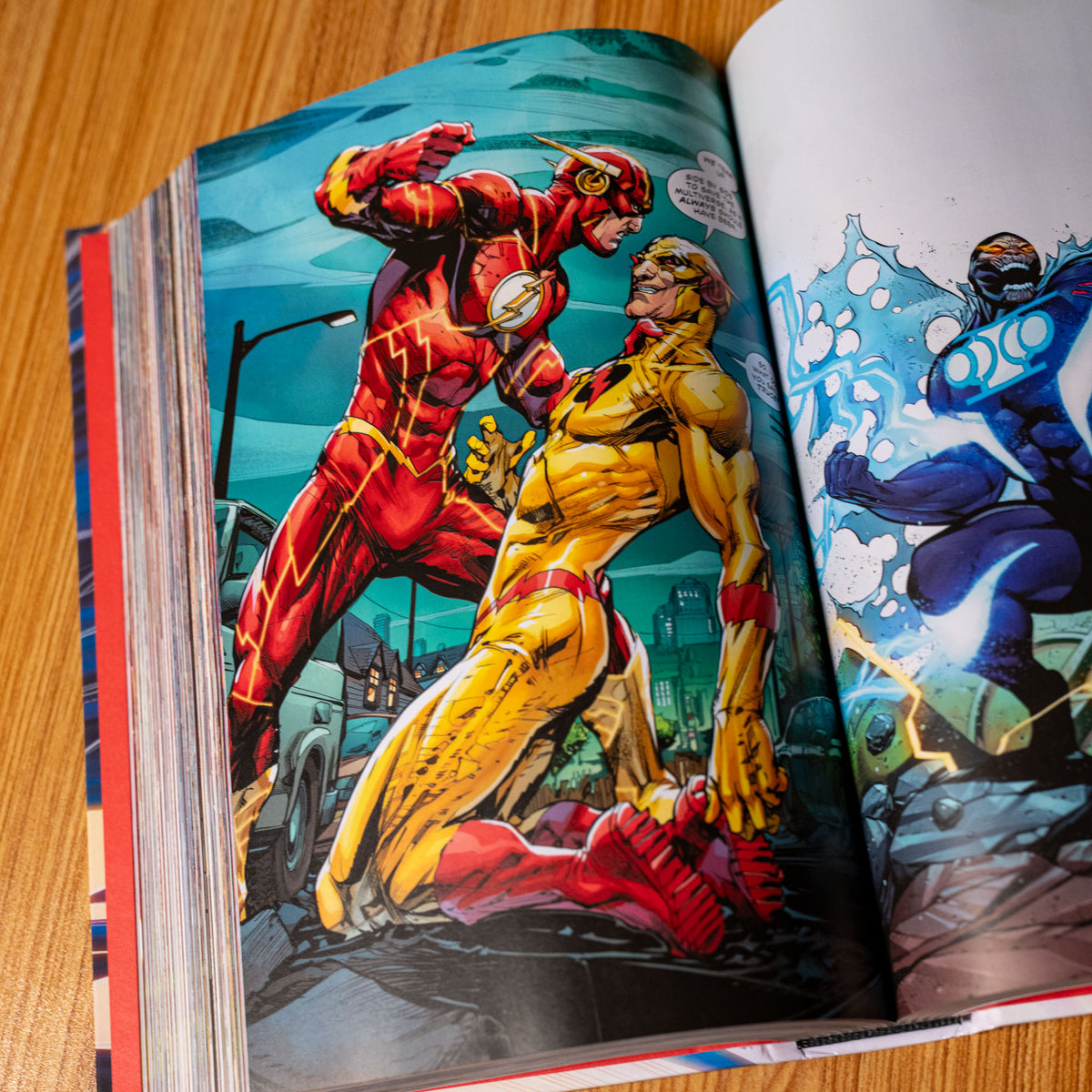 Flash by Joshua Williamson Omnibus Bundle