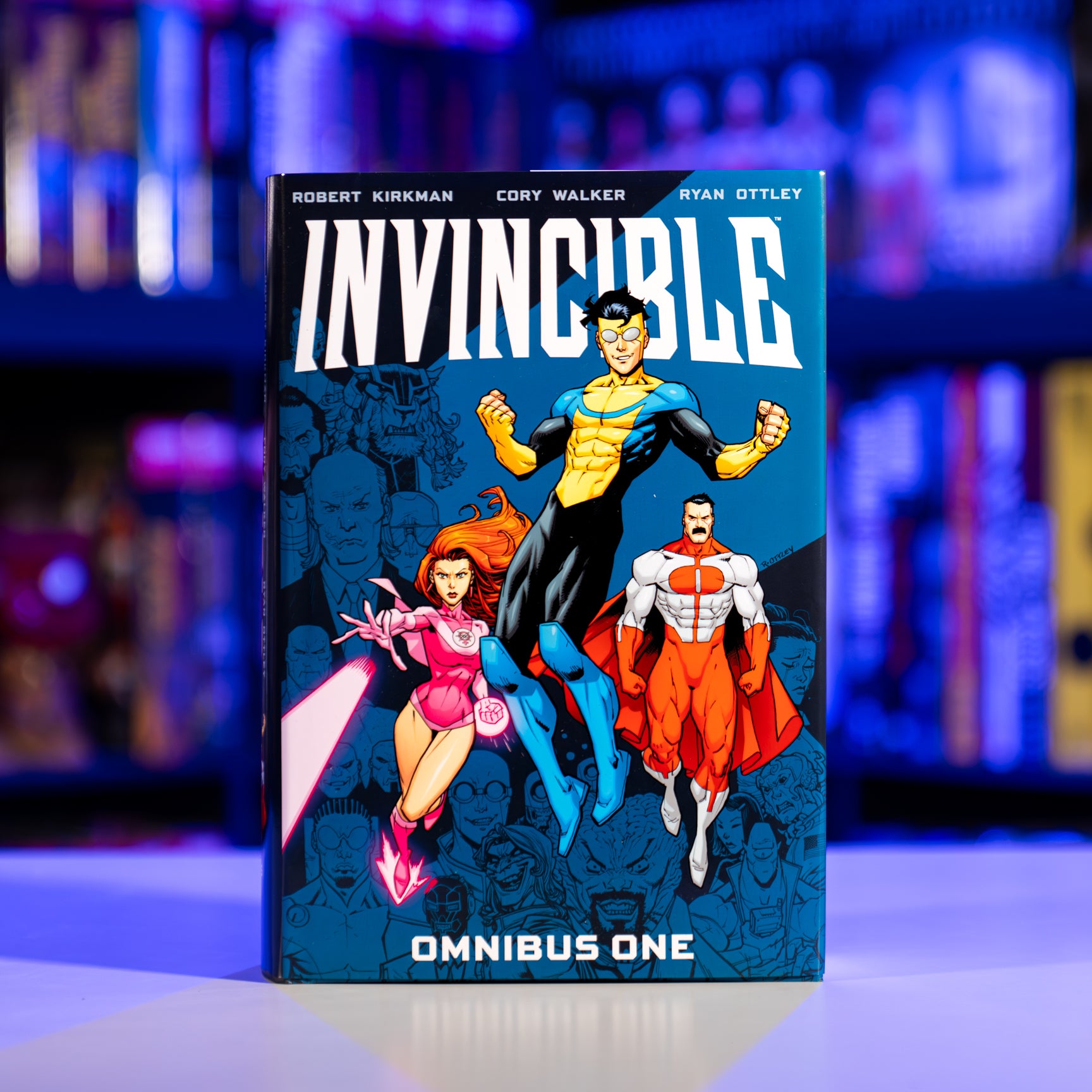 INVINCIBLE OMNIBUS HC VOL 01 – Panel Bound Comics