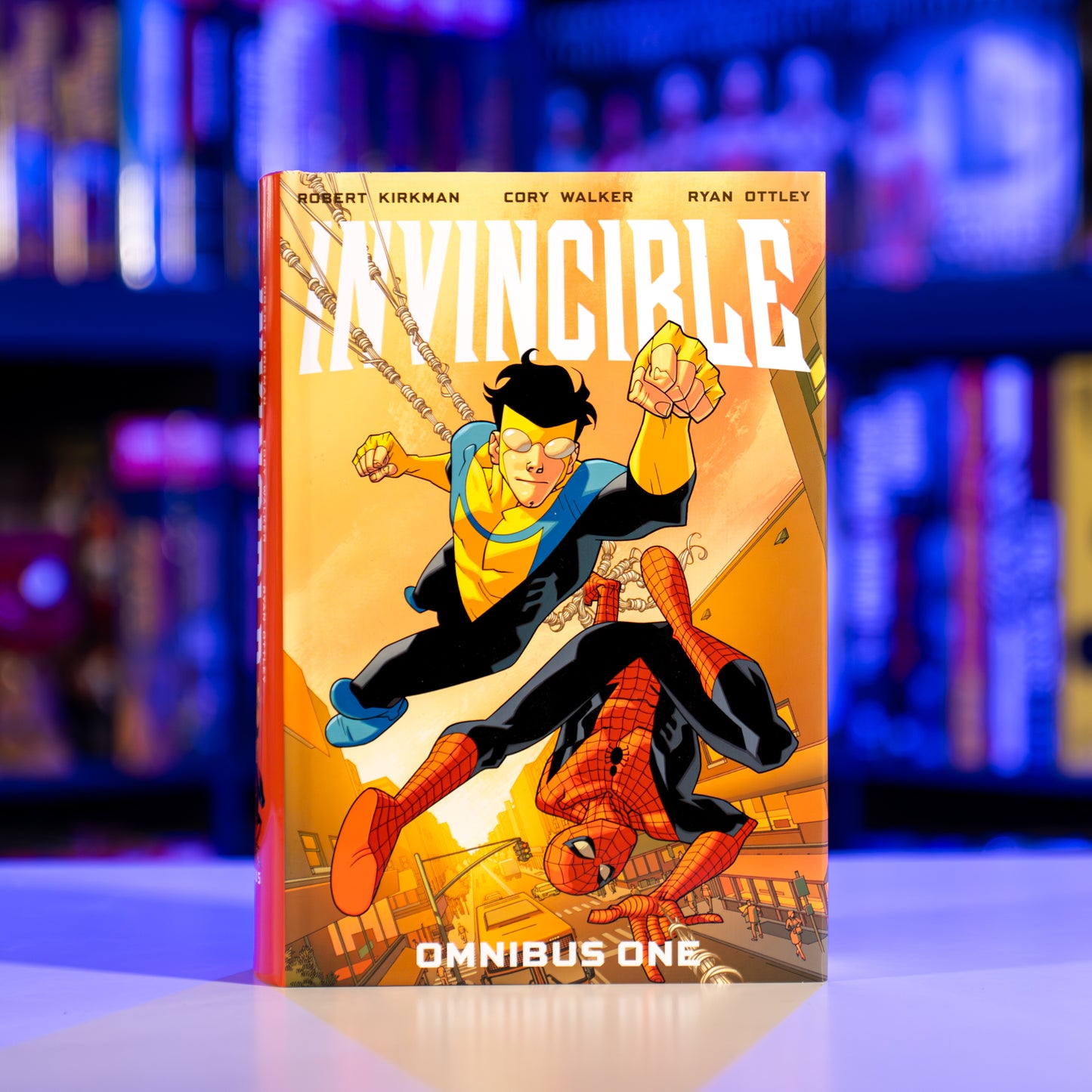 INVINCIBLE OMNIBUS HC VOL 01